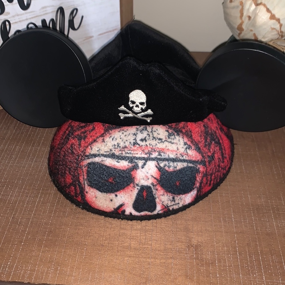 Pirates of the carribean Mickey ears